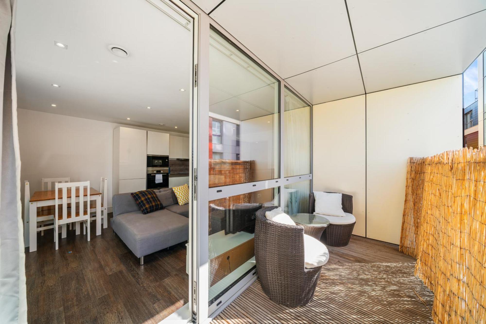 Riverside 1Br With Easy Transport 20Min To City Centre Londra Exterior foto