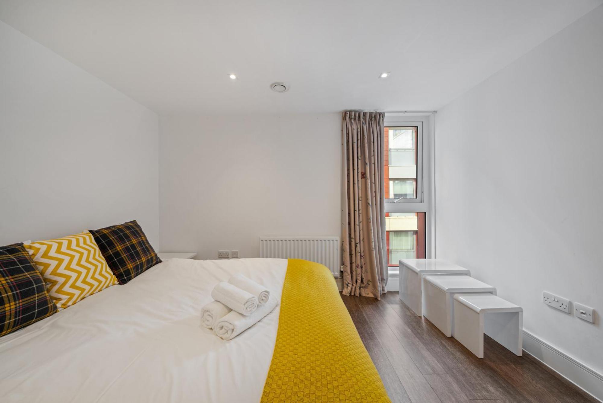 Riverside 1Br With Easy Transport 20Min To City Centre Londra Exterior foto