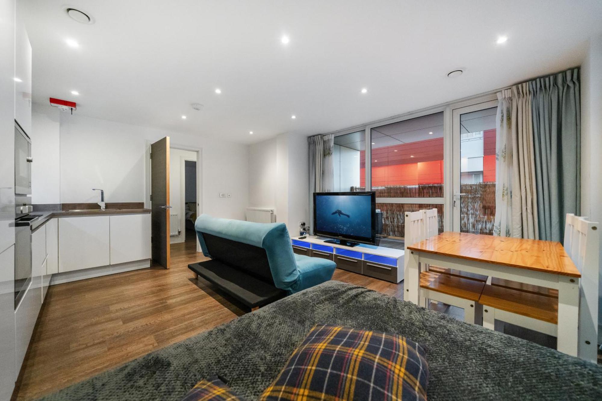 Riverside 1Br With Easy Transport 20Min To City Centre Londra Exterior foto